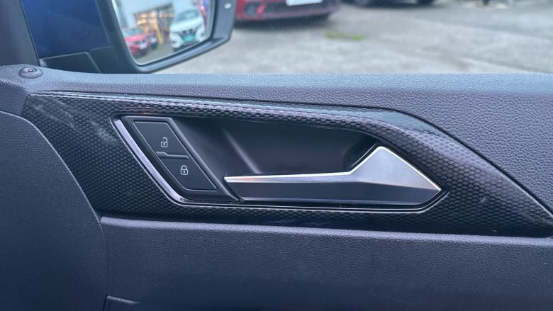 Volkswagen Polo 1.0 TSI Life 5dr Petrol Hatchback